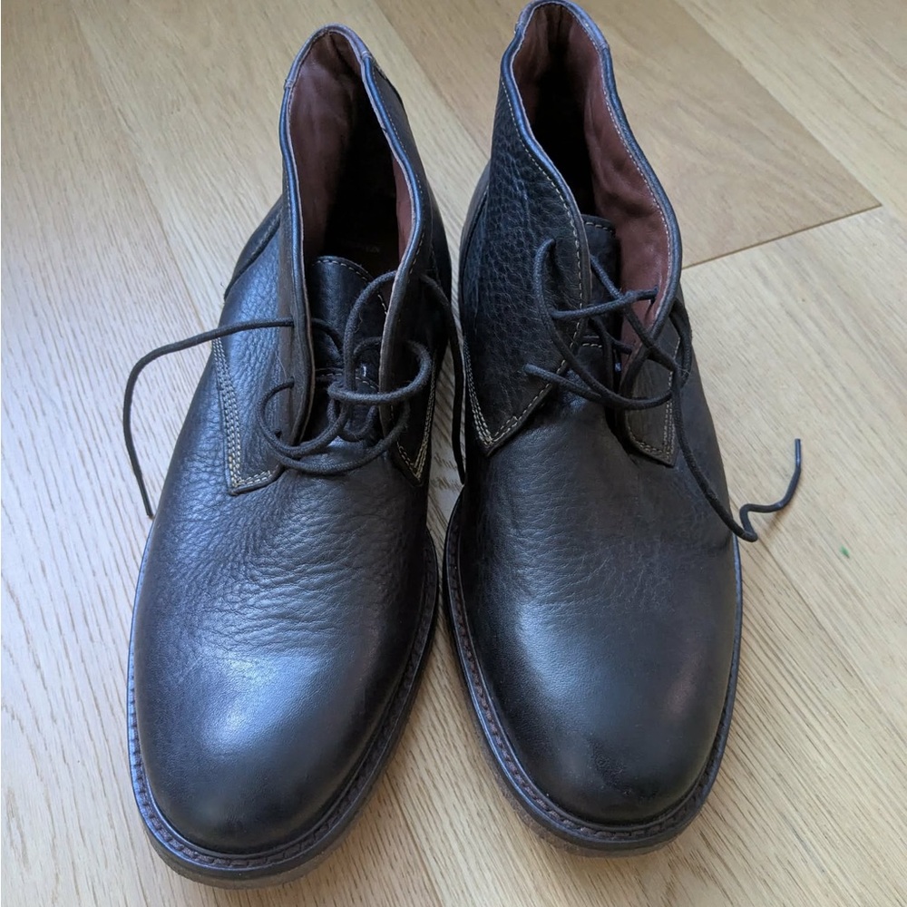 Johnston & Murphy Dark Brown Chukka Boots